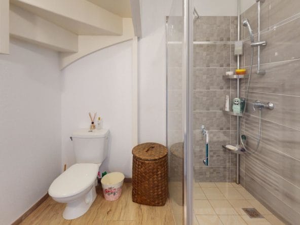 Villa-T4-neuve-Jardin-intime-Bathroom