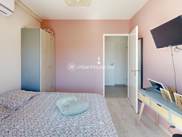 ROOFTOP-SQUAREPARK-Bedroom 1
