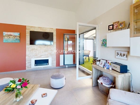 ROOFTOP-SQUAREPARK-Living-Room 2