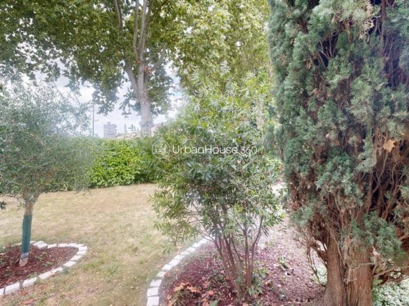 AU-COEUR-DE-GRATENTOUR-jardinolivier2