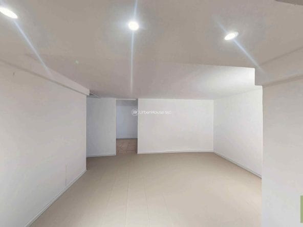 COEUR-DE-GRATENTOUR-espace-stockage-soussol