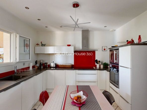 MAISON-SOLARIA-cuisine2