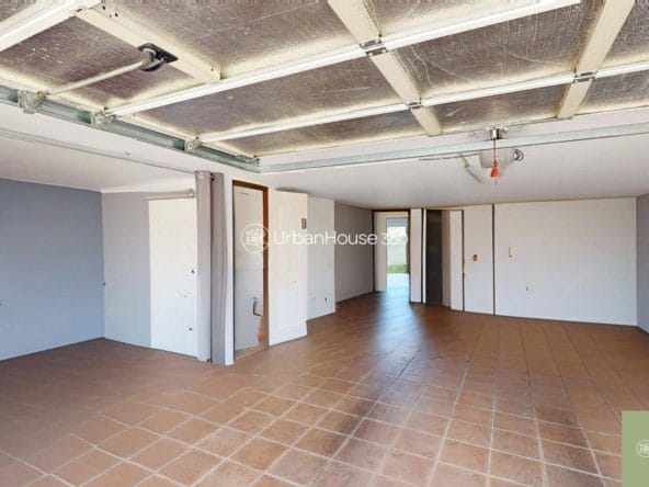MAISON-SOLARIA-garagedeout-vide