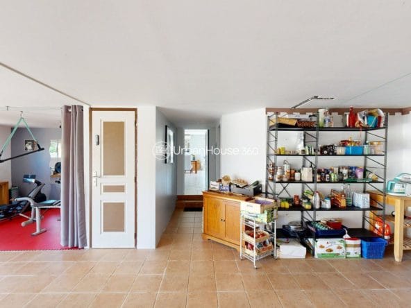 MAISON-SOLARIA-garagefacesam