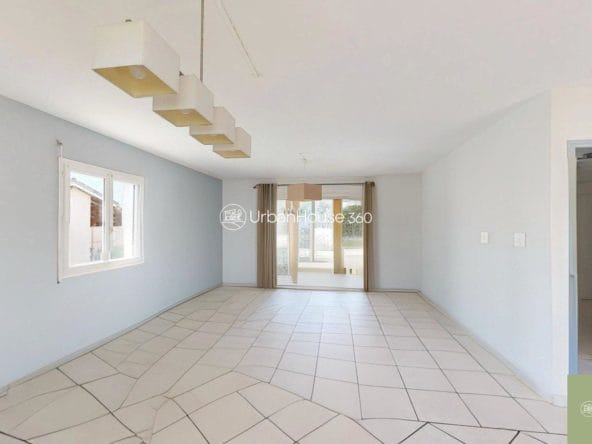 MAISON-SOLARIA-samsalon-vide