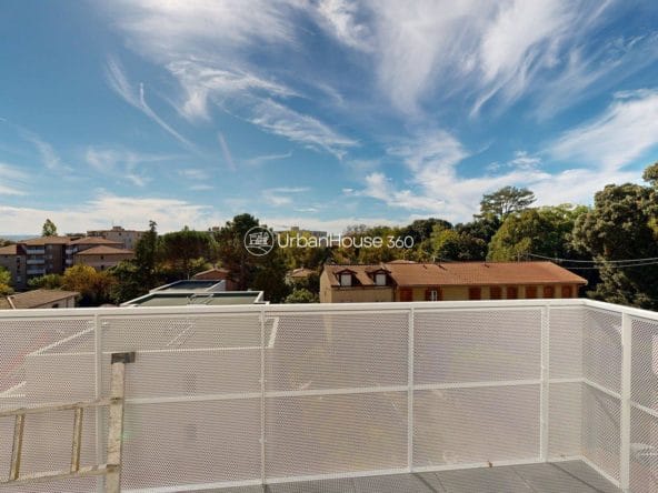 T4-R3-Suzan-Garden-195746