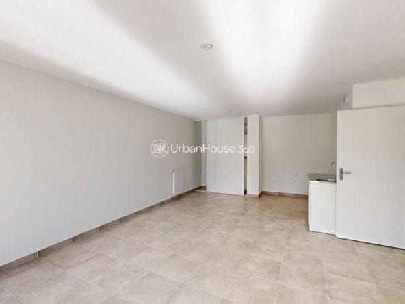 T4-Rdc-Suzan-Garden-3435_defurnished