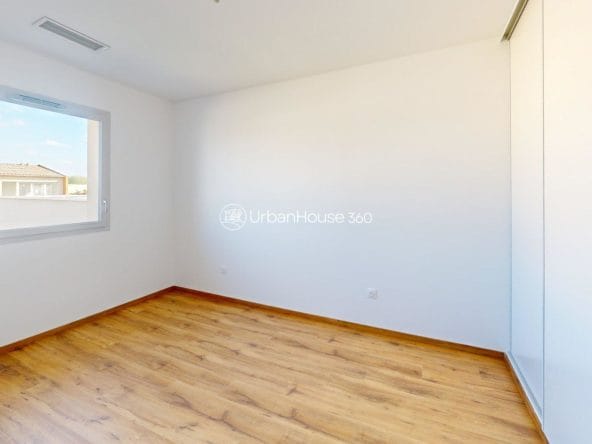 Villa-T5-Pibrac-Bedroom 1