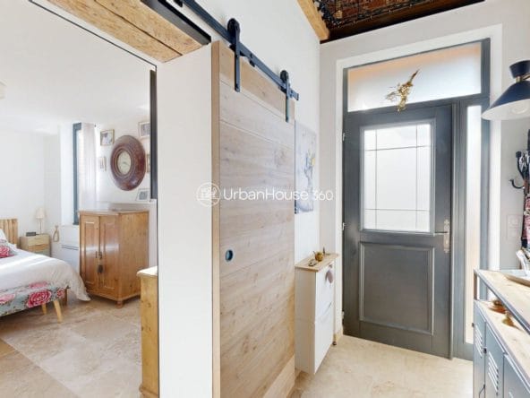 Longere-Toulousaine-entreeetsuite