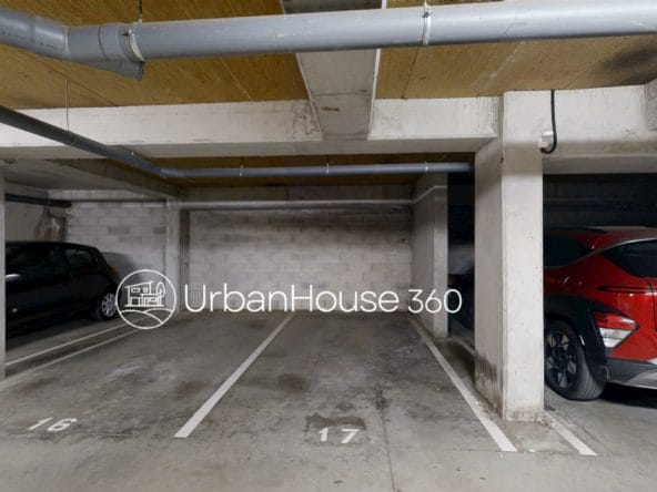 T3-Lumineux-double-terrasse-Gare-St-Martin-du-Touch-Parking
