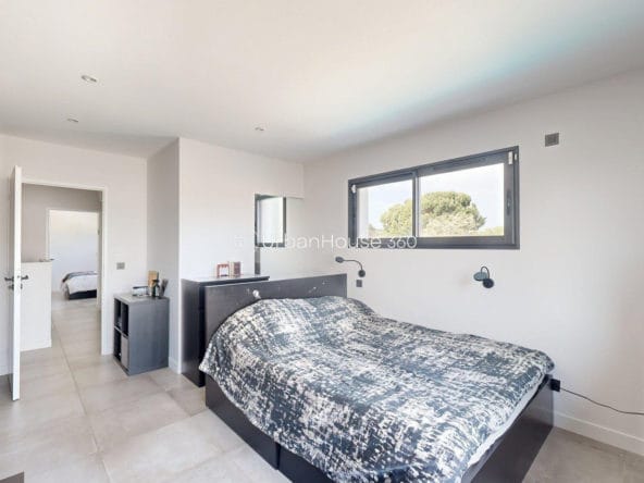 VILLA-STYLE-CALIFORNIEN-LARDENNE-Chambre22m2-Bureau-3