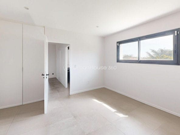 VILLA-STYLE-CALIFORNIEN-LARDENNE-Vide-Bureau-Vue2