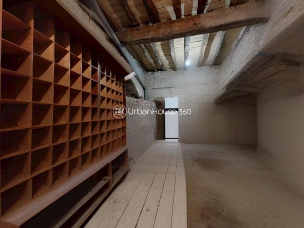 Domaine-a-Auriac-sur-Vendinelle-1vide