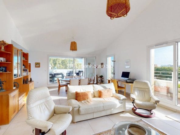 MAISON-SUR-LES-TOITS-ROOFTOP-sejourcanape2