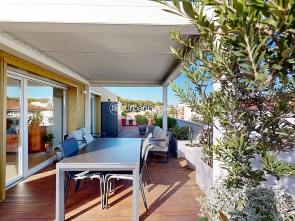 MAISON-SUR-LES-TOITS-ROOFTOP-terrasse2cote